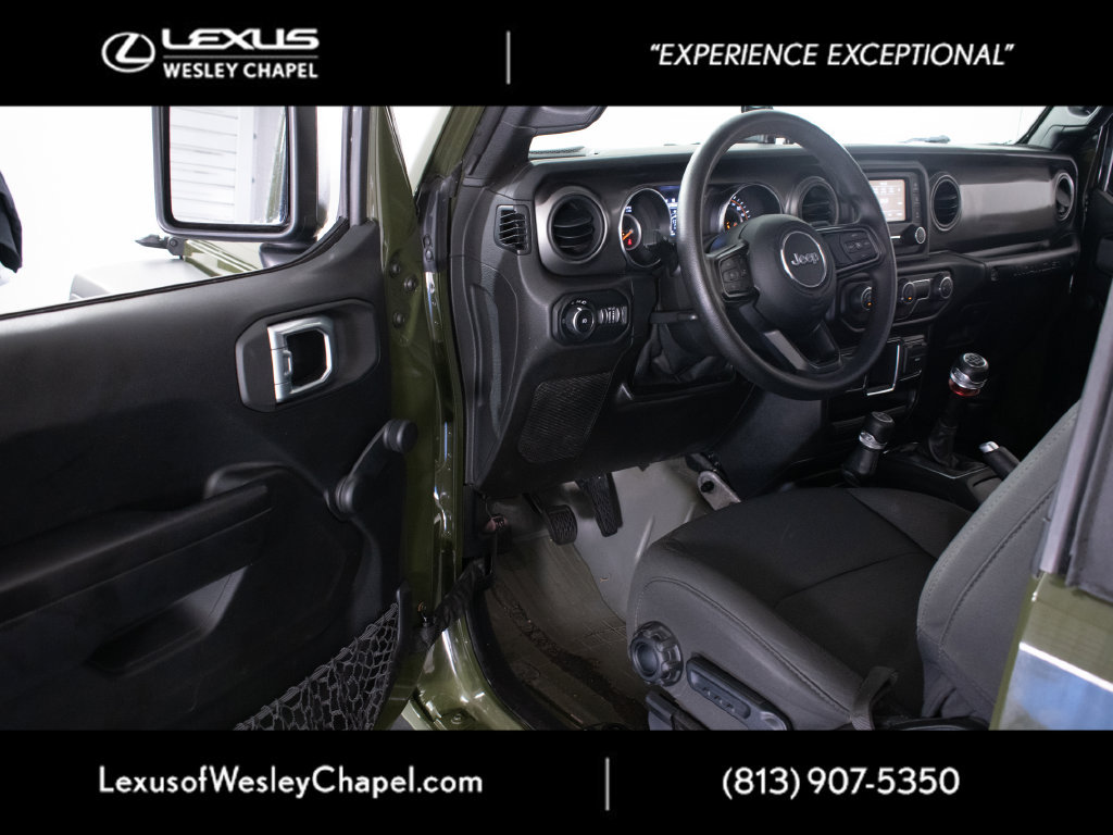 Used 2021 Jeep Wrangler Sport AWD/4WD image 13