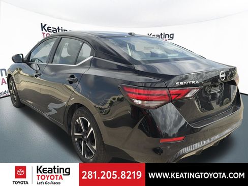 Used 2025 Nissan Sentra SV FWD image 5