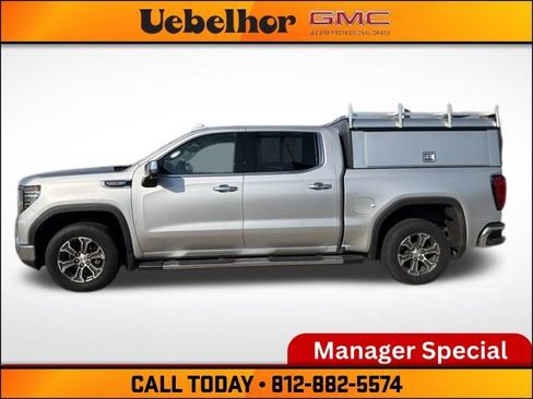 Used 2022 GMC Sierra 1500 SLT image 16