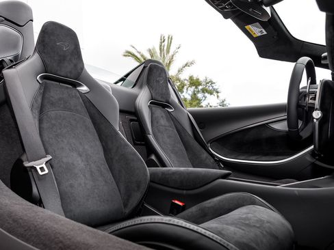 New 2026 McLaren Artura Spider RWD image 18