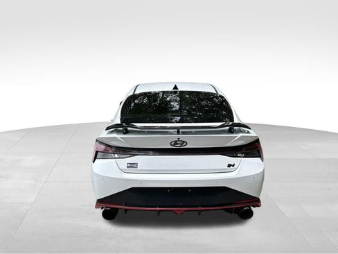 Used 2022 Hyundai Elantra N FWD image 4