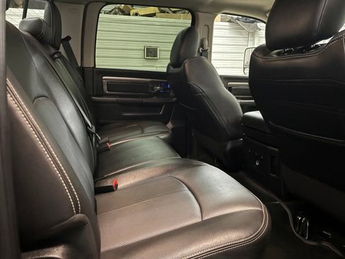 Used 2018 RAM 3500 Laramie w/ Sport Appearance Group AWD/4WD image 32