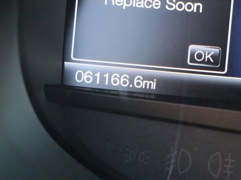 Used 2017 Ford Edge Titanium w/ Equipment Group 301A image 32