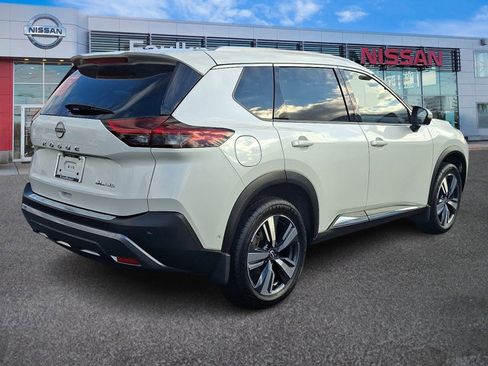 Certified 2023 Nissan Rogue SL w/ SL Premium Package image 6