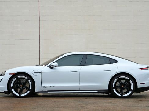 Used 2020 Porsche Taycan Turbo w/ Premium Package AWD/4WD image 9