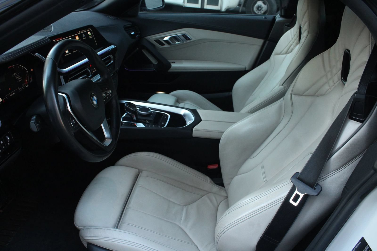 Used 2019 BMW Z4 sDrive30i w/ Premium Package RWD image 17