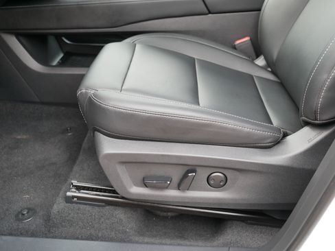 Certified 2025 Nissan Murano SL w/ Cargo Package AWD/4WD image 20