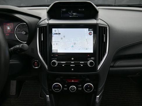 Used 2022 Subaru Forester Touring image 13