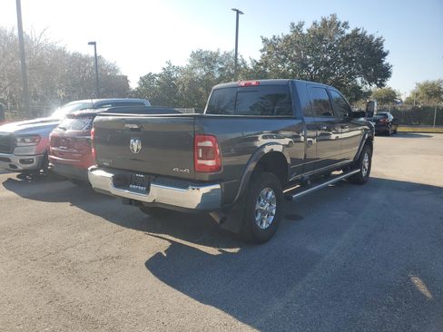 Used 2019 RAM 2500 Laramie w/ Cold Weather Group image 4