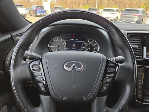 Used 2021 INFINITI QX80 Sensory w/ Cargo Package image 11