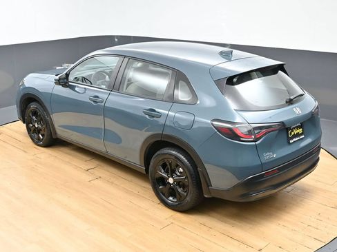 Used 2023 Honda HR-V LX image 41