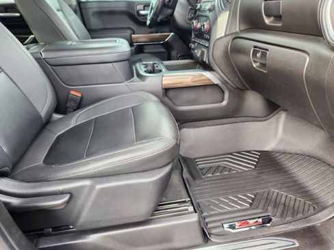 Used 2021 Chevrolet Silverado 1500 LT Trail Boss w/ Convenience Package II image 22