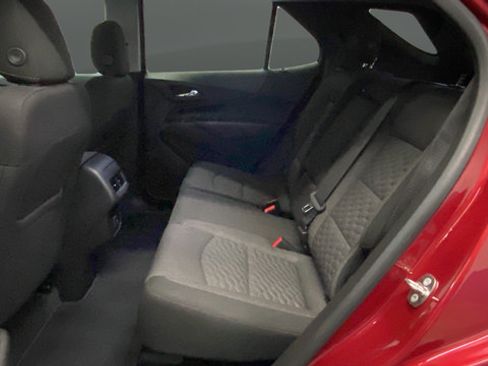 Used 2019 Chevrolet Equinox LT FWD image 23