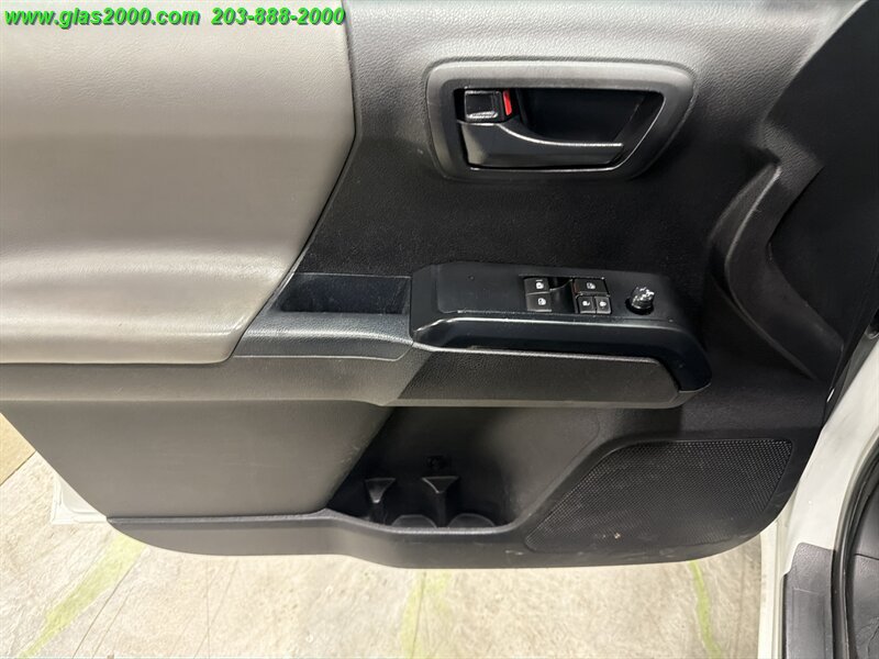 Used 2021 Toyota Tacoma SR RWD image 25