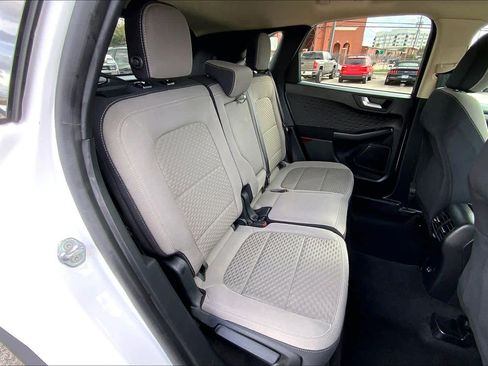Used 2020 Ford Escape SE image 20