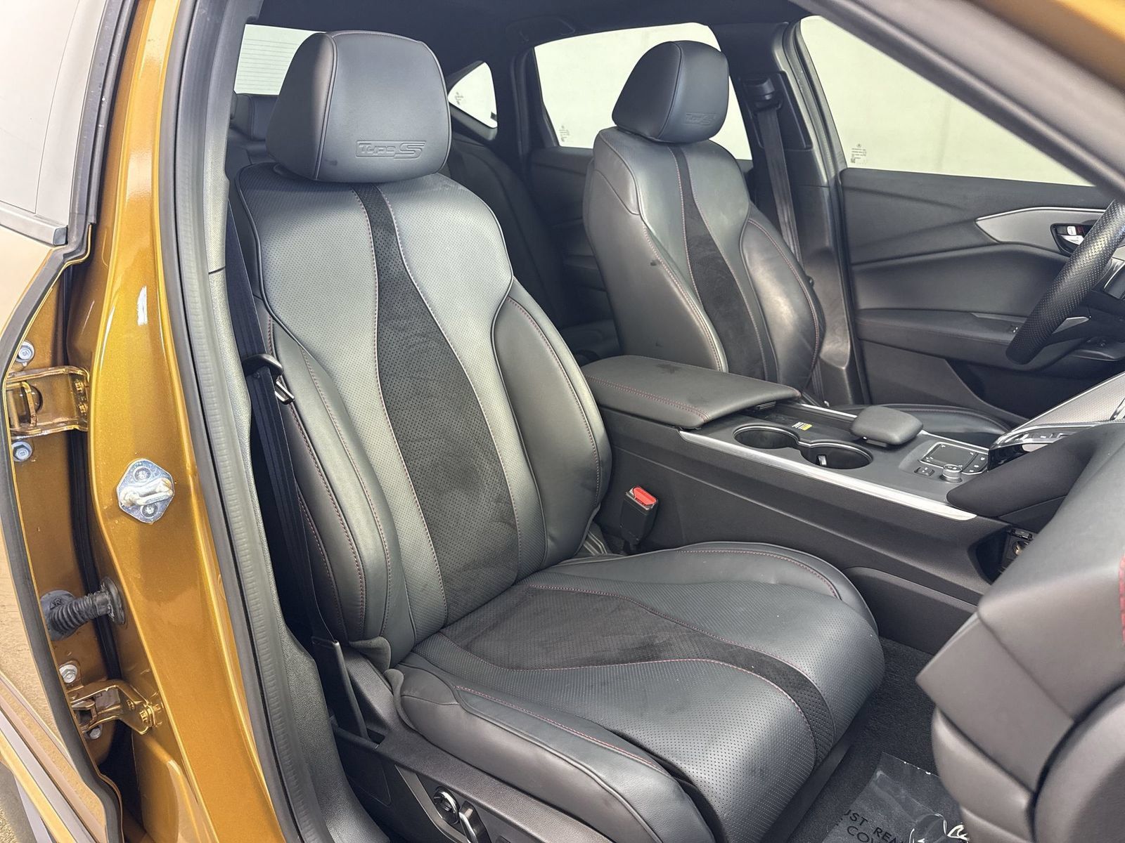 Certified 2023 Acura TLX Type S AWD/4WD image 28