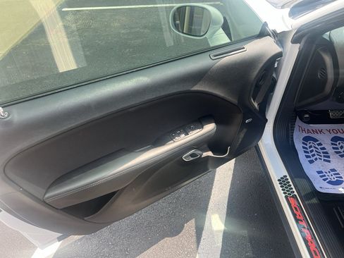 Used 2021 Dodge Challenger R/T Scat Pack RWD image 19