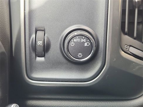 Used 2014 Chevrolet Silverado 1500 LT image 15