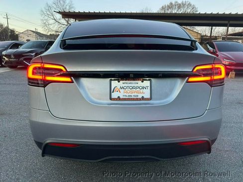 Used 2025 Tesla Model X AWD/4WD image 10