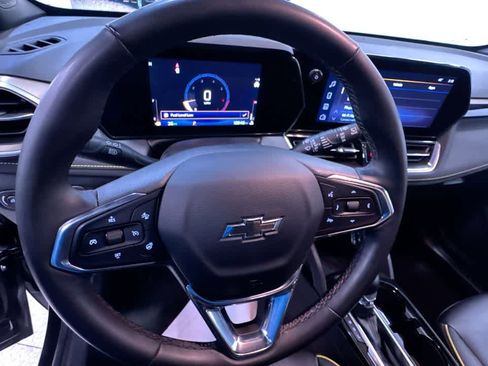 Used 2024 Chevrolet TrailBlazer ACTIV image 15