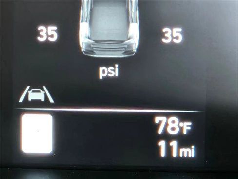 New 2026 Hyundai Elantra Sport FWD image 14