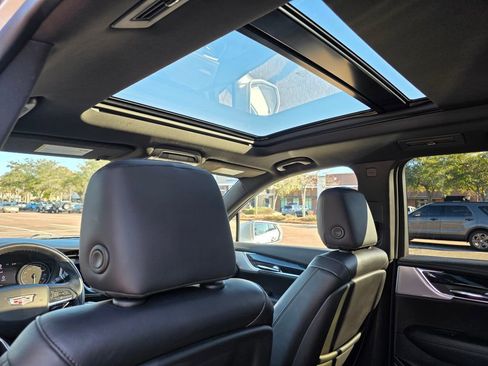 Used 2020 Cadillac XT6 Premium Luxury image 29