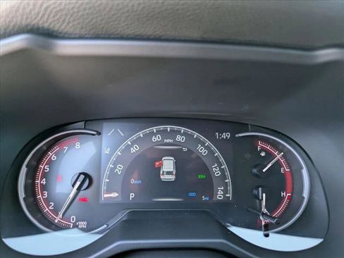 New 2025 Toyota RAV4 XLE image 10