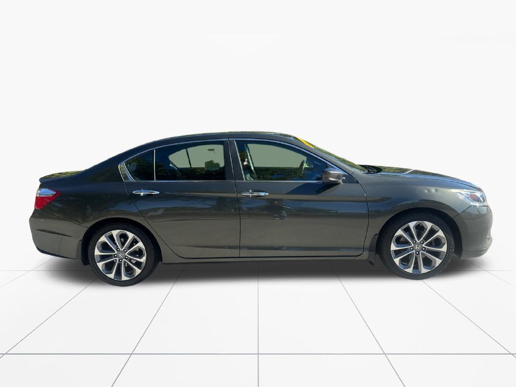 Used 2013 Honda Accord Sport image 9