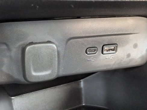 Used 2025 Chevrolet Trax LS w/ LS Convenience Package FWD image 20