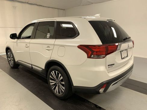 Used 2019 Mitsubishi Outlander SE AWD/4WD image 4