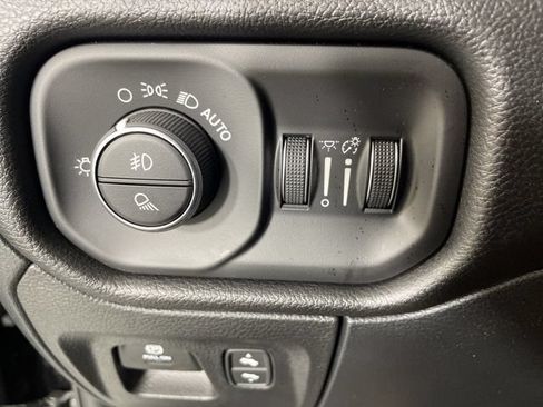 New 2025 RAM 1500 Big Horn AWD/4WD image 25