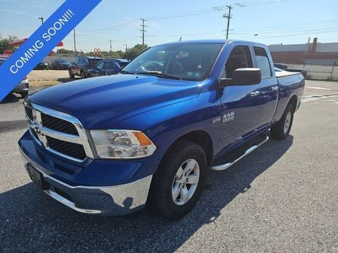 Used 2017 RAM 1500 Classic SLT AWD/4WD image 8