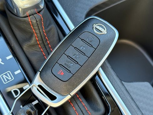 New 2025 Nissan Sentra SR image 36