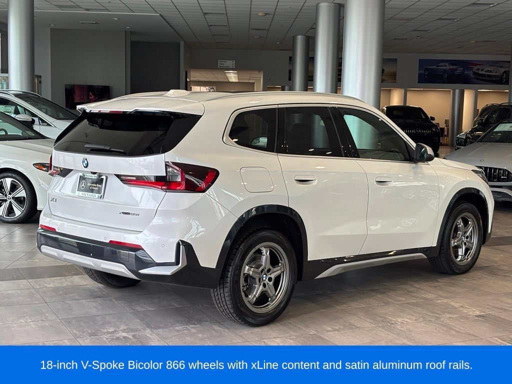 Used 2024 BMW X1 xDrive28i AWD/4WD image 4