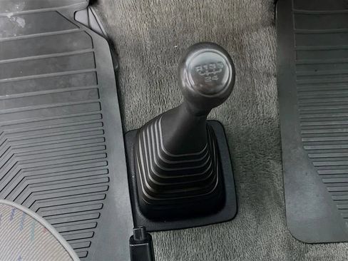 Used 1995 Volkswagen Eurovan Camper image 16