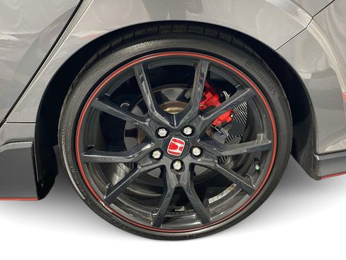 Used 2017 Honda Civic Type R image 7