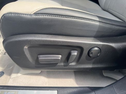 Used 2019 Lexus RX 350 AWD w/ Premium Package image 25