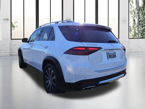 Certified 2025 Mercedes-Benz GLE 350 GLE 350W4 w/ 3rd Row Seat Package image 3