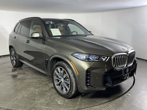 Certified 2025 BMW X5 xDrive40i image 3
