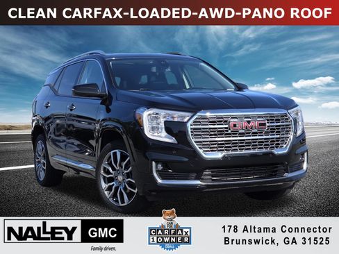 Used 2022 GMC Terrain Denali AWD/4WD image 1