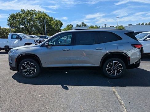 New 2026 Buick Enclave Sport Touring w/ Power Package image 5