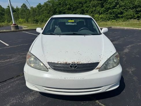 Used 2002 Toyota Camry LE FWD image 8