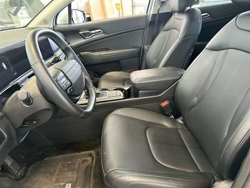 Certified 2026 Kia Sportage SX FWD image 15