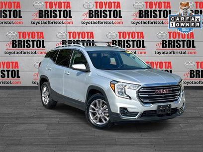 Used 2022 GMC Terrain SLT w/ Tech Package