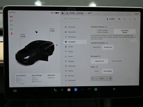 Used 2022 Tesla Model Y Long Range image 26