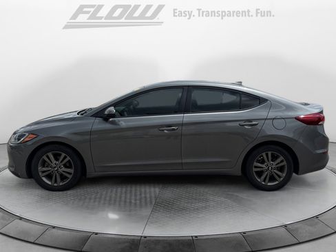 Used 2018 Hyundai Elantra Value Edition FWD image 4