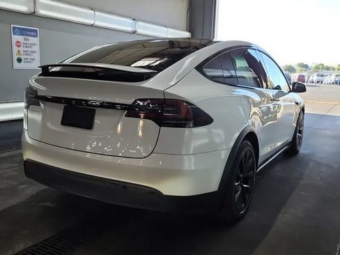 Used 2023 Tesla Model X AWD/4WD image 2