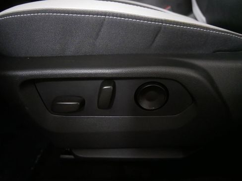 Used 2024 Buick Envision Sport Touring image 16