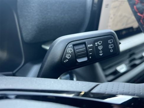 New 2025 Ford Explorer ST-Line w/ Premium Package image 10