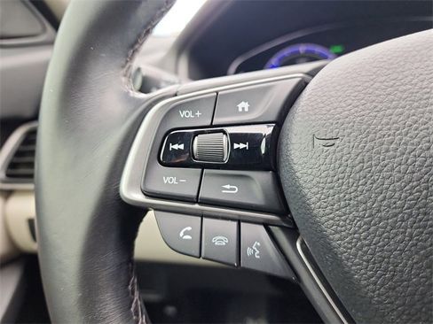 Used 2022 Honda Accord Touring image 28